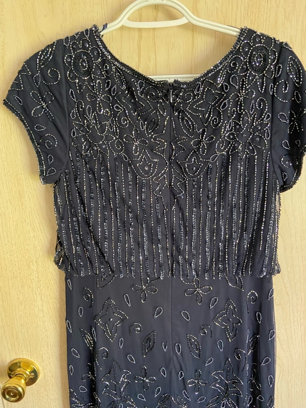 Adrianna Papell Women's Beaded Short-Sleeve Sheer-Overlay Gown 10 Petite FLAW - Picture 11 of 16